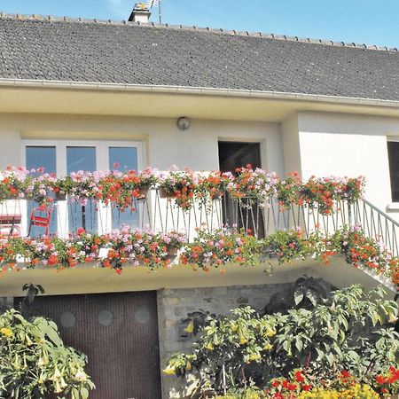 Holiday Home In Montsernelle Lithaire المظهر الخارجي الصورة