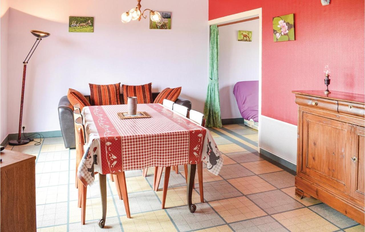 Holiday Home In Montsernelle Lithaire المظهر الخارجي الصورة